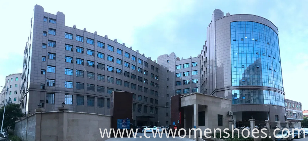 Hot Uptempos Mens Womens Basketball Shoes Scottie Tricolor Pippen Bulls Hoop Pack University Unc Air Training Shoes High Quality (Available Retail